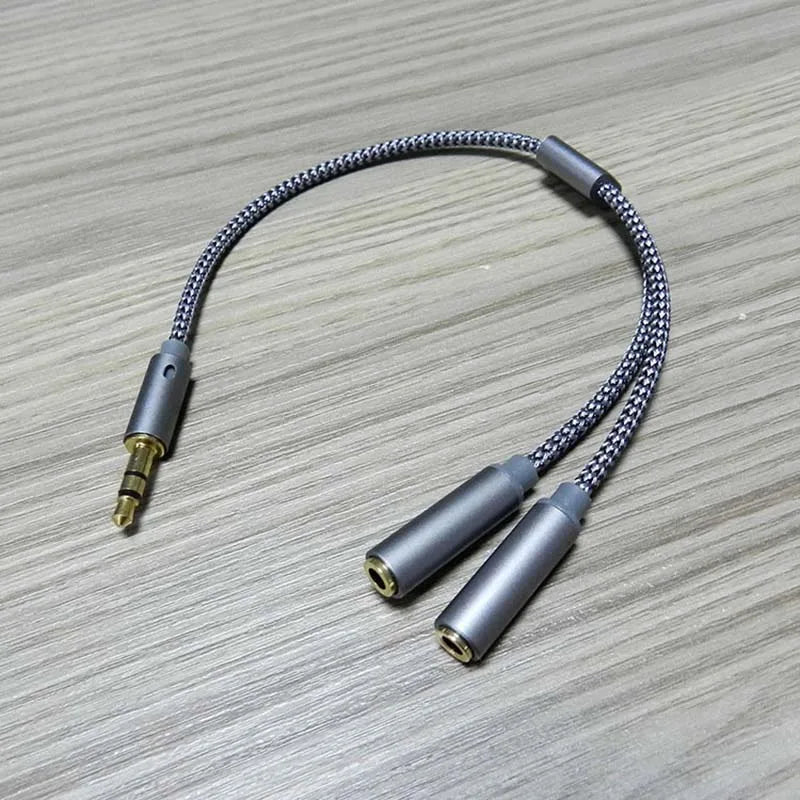 3.5mm Audio Splitter Y Jack 1 Male to 2 Female